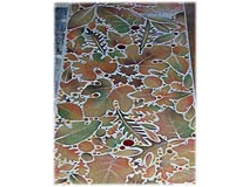 Leaf shaped mosaic ceramic tiles